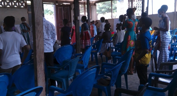 Children service in session